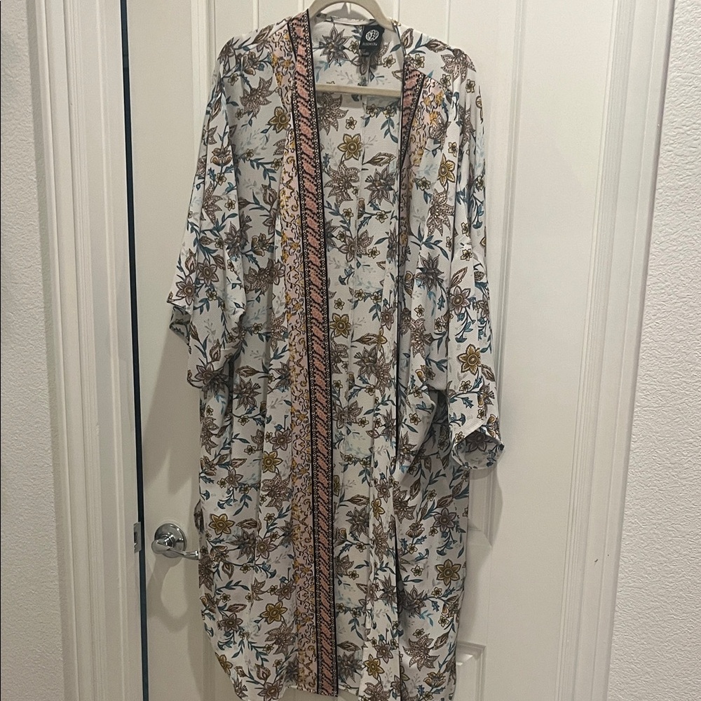 Bobeau Floral Cape with Cream and Brown Accents